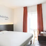 Ibis Styles 3*