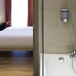 Ibis Styles