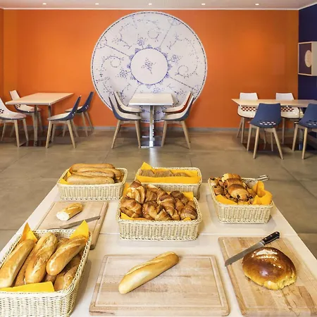 Ibis Styles 3* La Louvière