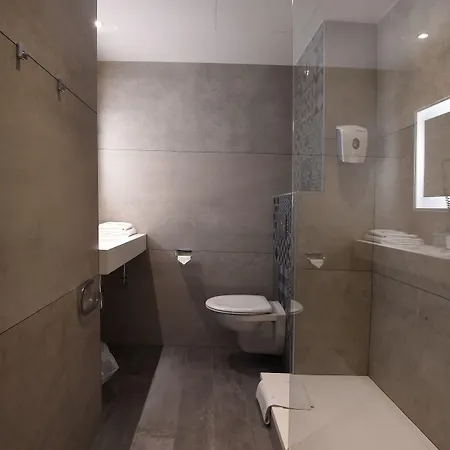 Ibis Styles 3*