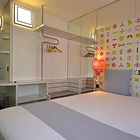 酒店 Ibis Styles 拉卢维耶尔