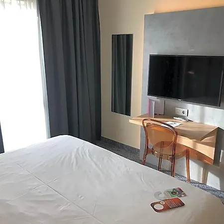 Ibis Styles 酒店