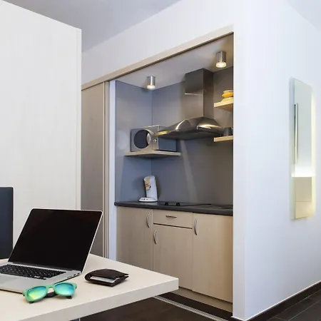Ibis Styles 3*