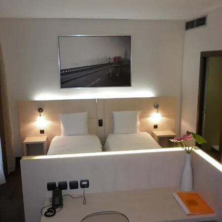 Hotel Ibis Styles 3*
