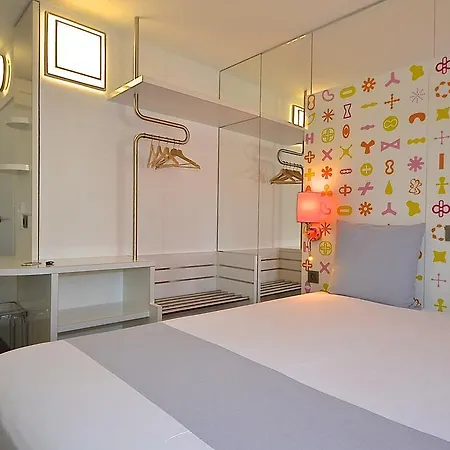 Ibis Styles