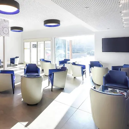 Ibis Styles 3*